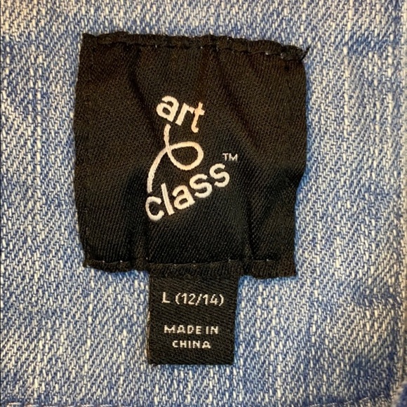 Art Class Distressed Denim Jean Jacket - Picture 3 of 7